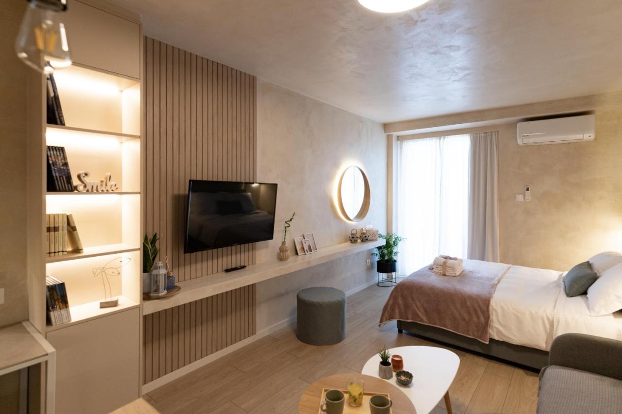 Apo-Zachari Elegant Apartment Lárisza Kültér fotó